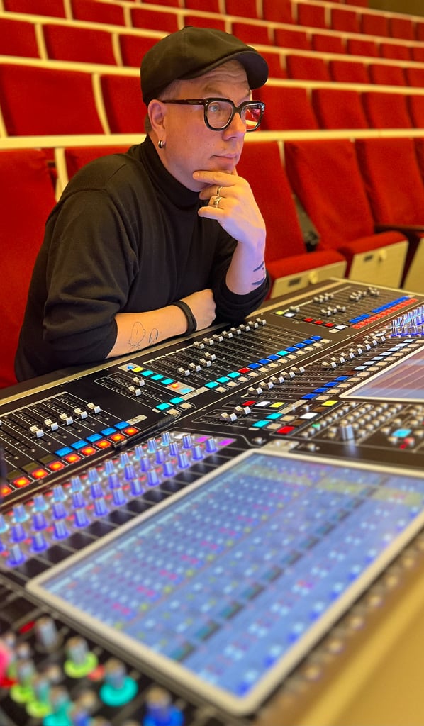 Jörg Grünsfelder mit Digico Quantum SD7T